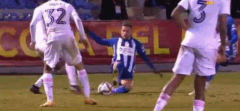 黑产起底：揭秘“洗钱水房”如何利用非法博彩平台进行大规模资金洗白的底层路径。（黑产深剖：“洗钱水房”如何借非法博彩平台大规模洗白资金的运作链路曝光）