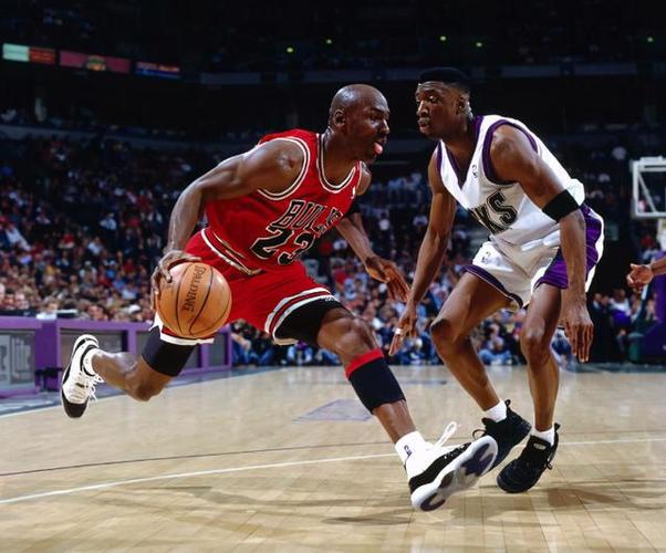 时更加老练 时更加老练