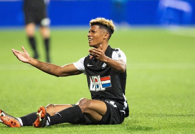 进攻发动机 进攻发动机